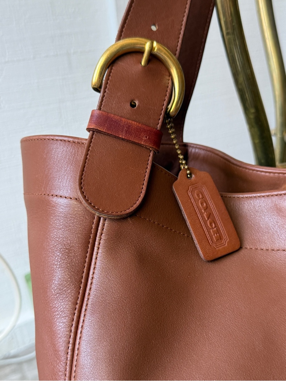 VTG Coach SoHo Bag | British Tan | Well Loved | Holds It All - Picture 5 of 14